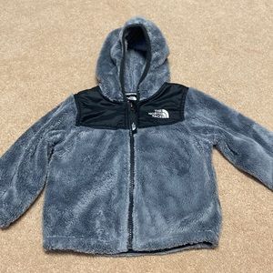 The North face fleece zip-up. Like new!